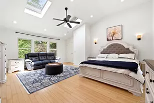 11 Tern Ct, East Islip, NY 11730 - Photo 32