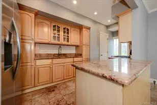 76-18 Utopia Pkwy, Fresh Meadows, NY 11366 - Photo 6