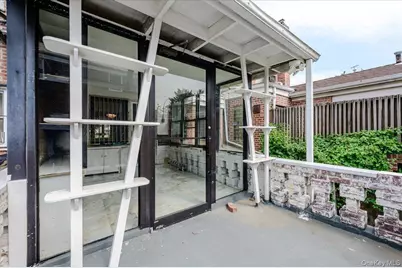 76-18 Utopia Parkway, Fresh Meadows, NY 11366 - Photo 16