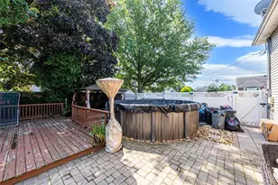 106 Casino St, Freeport, NY 11520 - Photo 22