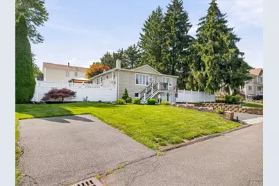 126 S Harrison Avenue, Congers, NY 10920 - Photo 2