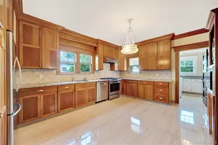 [Address not provided], Valley Stream, NY 11581 - Photo 6