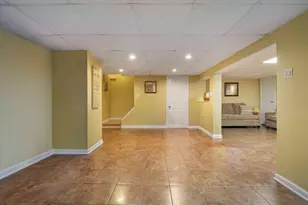 10 Burham Dr, Smithtown, NY 11787 - Photo 26
