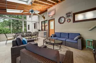 10 Burham Dr, Smithtown, NY 11787 - Photo 28