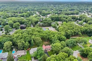 10 Burham Dr, Smithtown, NY 11787 - Photo 32