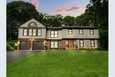 10 Burham Drive, Smithtown, NY 11787 - Photo 2