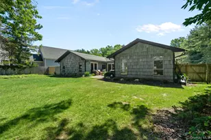 37 Cairo Ave, Northport, NY 11768 - Photo 8