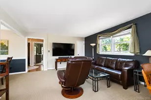 74 Cypress Ave, New York, NY 10301 - Photo 8
