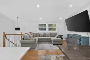42 W Broadway, Port Jefferson Station, NY 11776 - Photo 12