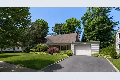 20 Ramsey Road, Great Neck, NY 11023 - Photo 1