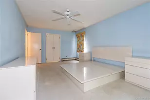 20 Ramsey Rd, Great Neck, NY 11023 - Photo 12