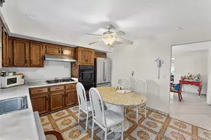 22 Curtis Ln, Yonkers, NY 10710 - Photo 20