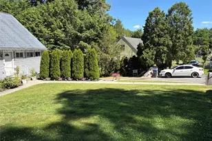21 Washington Pl, White Plains, NY 10603 - Photo 16