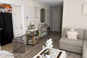 21 Washington Pl, White Plains, NY 10603 - Photo 4