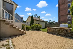 38 Trinity Pl, New Rochelle, NY 10805 - Photo 36