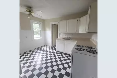 123 Old Turnpike Road #2B, Bloomingburg, NY 12721 - Photo 2