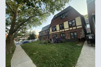 190-15 Crocheron Avenue, Flushing, NY 11358 - Photo 12