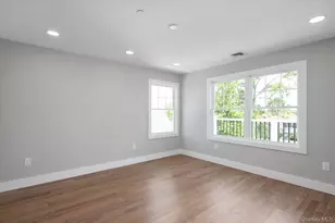 21 Island Pkwy, Island Park, NY 11558 - Photo 14