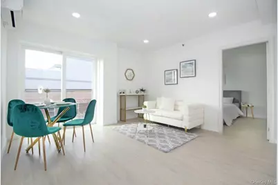13450 Blossom Avenue #4F, Flushing, NY 11355 - Photo 2