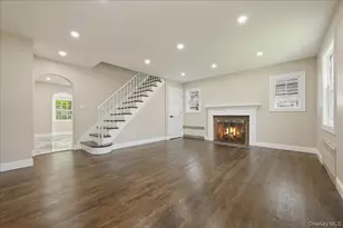 48 Flower St, Hicksville, NY 11801 - Photo 8
