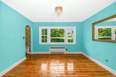 23 Spruce Street, Farmingdale, NY 11735 - Photo 12