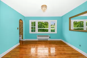 23 Spruce St, Farmingdale, NY 11735 - Photo 12