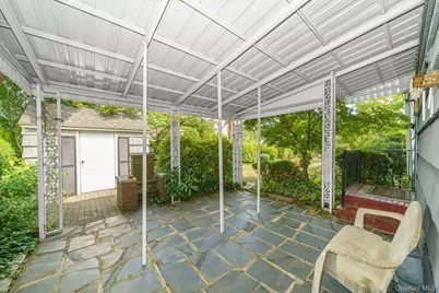 23 Spruce Street, Farmingdale, NY 11735 - Photo 8