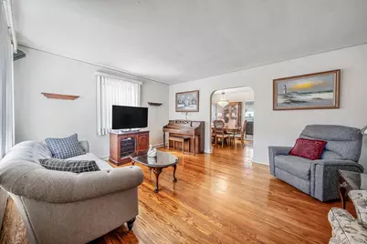 1621 Lurting Avenue, Bronx, NY 10461 - Photo 4