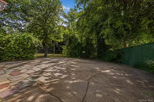 676 Scarsdale Rd, Tuckahoe, NY 10707 - Photo 20