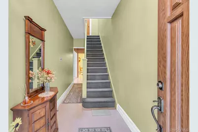 6417 Eliot Avenue, Middle Village, NY 11379 - Photo 4
