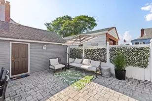80 Central Blvd, Merrick, NY 11566 - Photo 28