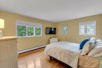 29 Wintergreen Drive, Melville, NY 11747 - Photo 18