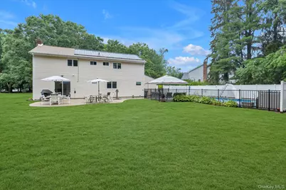 29 Wintergreen Drive, Melville, NY 11747 - Photo 24