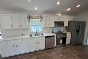 412 4th Ave, Middletown, NY 10940 - Photo 6
