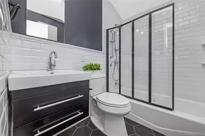911 Harlane Circle, North Bellmore, NY 11710 - Photo 18