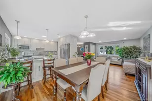 37 Oak Forest Dr, Islandia, NY 11749 - Photo 6