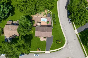 37 Oak Forest Dr, Islandia, NY 11749 - Photo 40