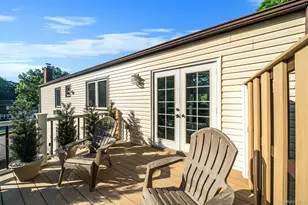37 Oak Forest Dr, Islandia, NY 11749 - Photo 32
