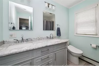 1954 Kirkwood Avenue, Merrick, NY 11566 - Photo 20