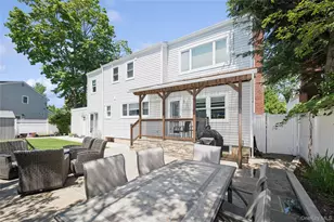 1954 Kirkwood Ave, Merrick, NY 11566 - Photo 26