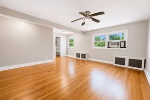 21 Vailshire Cir, Nanuet, NY 10954 - Photo 10