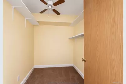 21 Vailshire Circle, Nanuet, NY 10954 - Photo 18