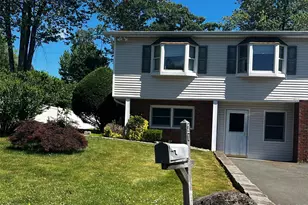21 Vailshire Cir, Nanuet, NY 10954 - Photo 2