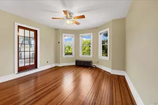 228 Weyman Ave, New Rochelle, NY 10805 - Photo 16