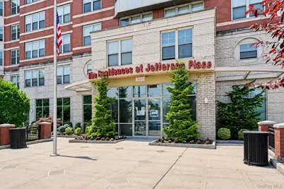 300 Mamaroneck Avenue #419, White Plains, NY 10605 - Photo 2