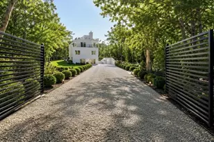 5 Bark Ct, Wainscott, NY 11975 - Photo 20