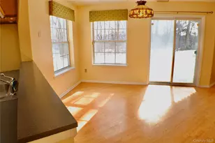 305 Gazebo Ct, New Windsor, NY 12553 - Photo 6