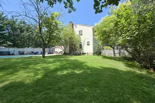 424 Alphabet St, Holbrook, NY 11741 - Photo 22