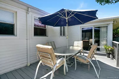 82 Holbrooke Road, White Plains, NY 10605 - Photo 28
