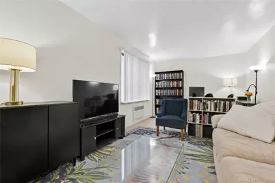 142-21 26th Avenue #5F, Flushing, NY 11354 - Photo 2